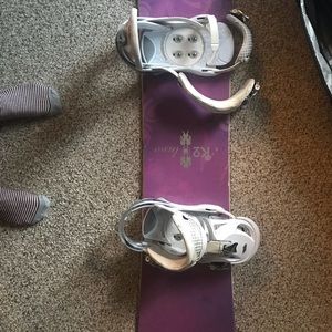 Women’s large burton toe cap snowboard bindings